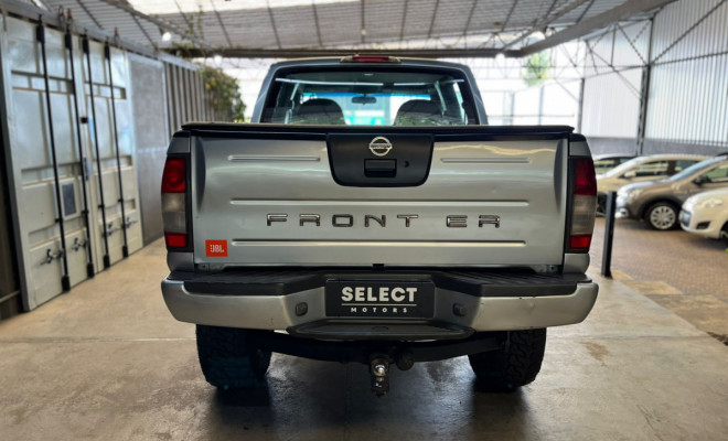 Nissan Frontier XE/ XE TIT. CD 4x4 2.8 TDI Dies 2003 Diesel-4