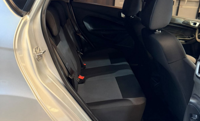 Ford Fiesta SEL 1.6 16V Flex  Aut. 5p 2018 Flex-14