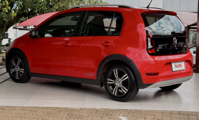 VW - VolksWagen up! Xtreme 1.0 TSI Total Flex 12V 5p 2020 Flex-7