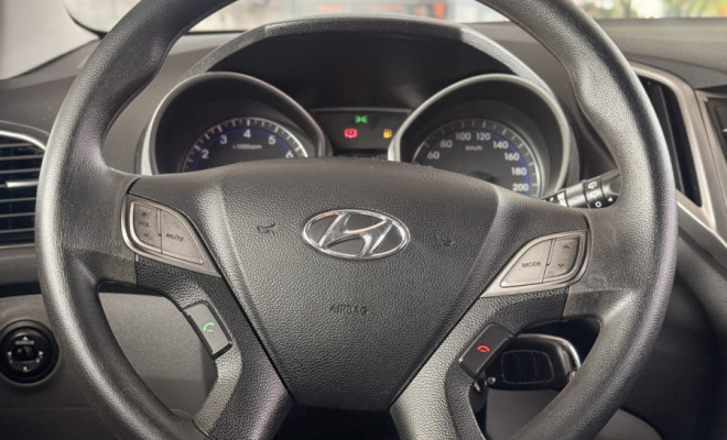 Hyundai HB20 Premium 1.6 Flex 16V Mec. 2013 Flex-8