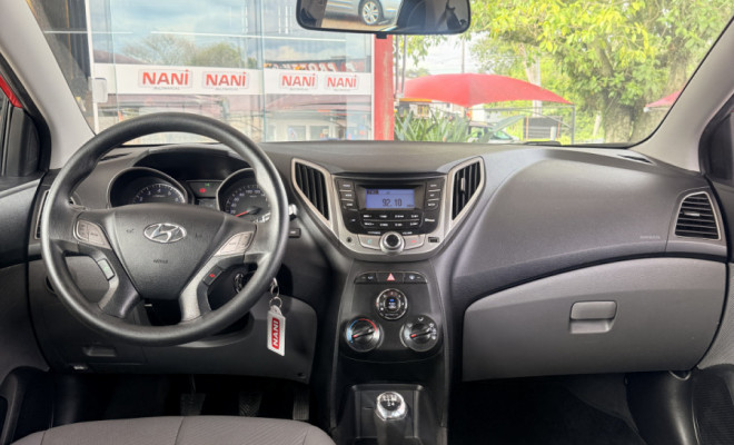 Hyundai HB20 Premium 1.6 Flex 16V Mec. 2013 Flex-10