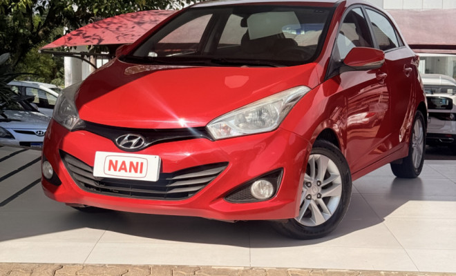 Hyundai HB20 Premium 1.6 Flex 16V Mec. 2013 Flex