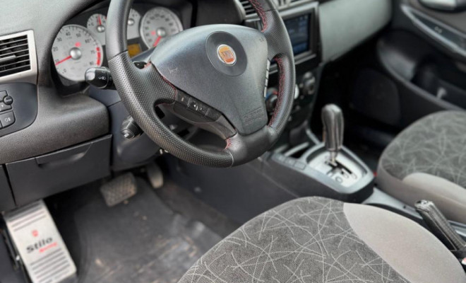 Fiat Stilo 1.8/ 1.8 Connect Flex 8V 5p 2009 Flex-4