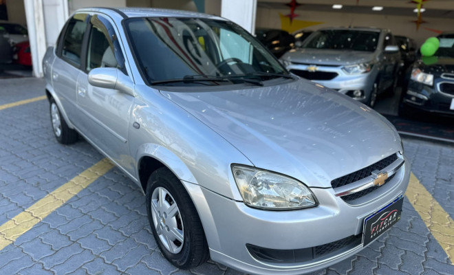 GM - Chevrolet Classic Life/LS 1.0 VHC FlexP. 4p 2014 Flex-4