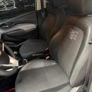 GM - Chevrolet ONIX HATCH LT 1.0 8V FlexPower 5p Mec. 2019-12