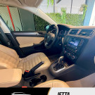 VW - Jetta Highline 2.0 TSI 16V 4p Tiptronic 2014-1