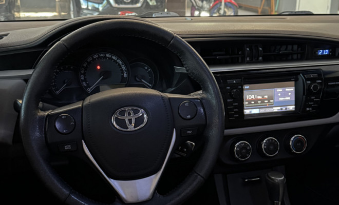 Toyota Corolla GLi 1.8 Flex 16V  Aut. 2016 Flex-9