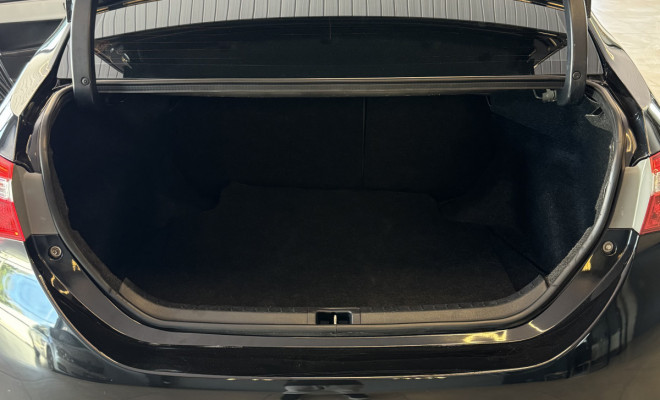 Toyota Corolla GLi 1.8 Flex 16V  Aut. 2016 Flex-18