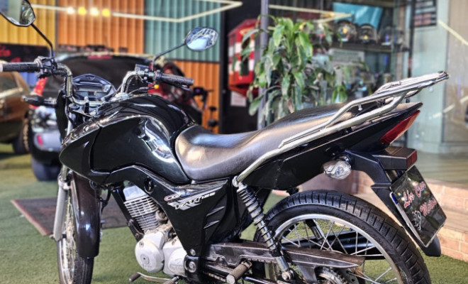 HONDA CG 125 FAN ESD 2014 Gasolina-3