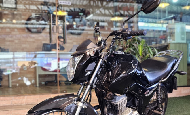 HONDA CG 125 FAN ESD 2014 Gasolina-0