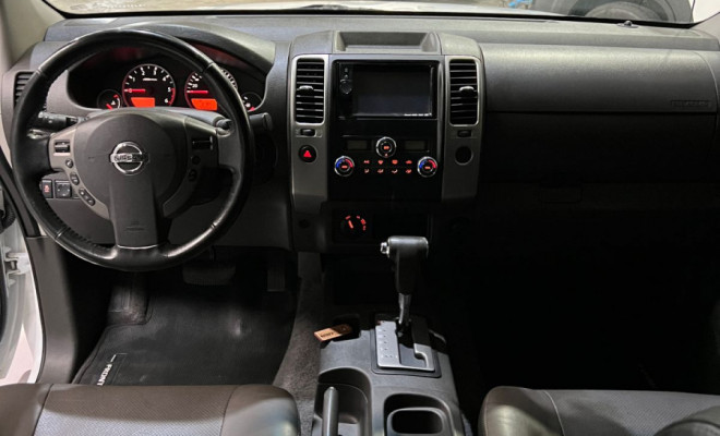 Nissan Frontier SL CD 4x4 2.5TB Diesel Aut 2016 Diesel-4