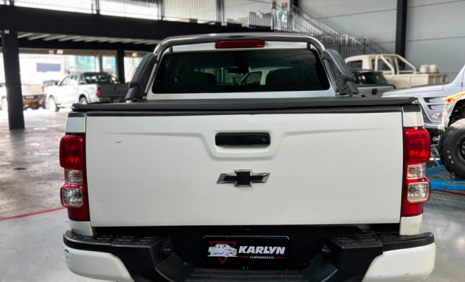 GM - Chevrolet S10 Pick-Up LS 2.8 TDI 4x4 CD Dies. Mec. 2014 Flex-1
