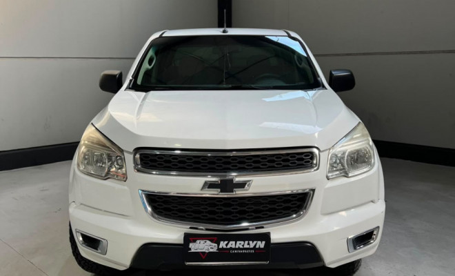GM - Chevrolet S10 Pick-Up LS 2.8 TDI 4x4 CD Dies. Mec. 2014 Flex-0
