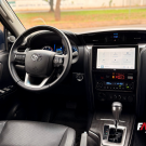 Toyota Hilux SW4 SRX Plat. 4x4 2.8 TB Die. Aut. 2025 Diesel-3