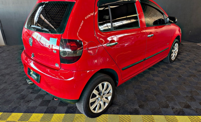 VW - VolksWagen Fox Route 1.6 Mi Total Flex 8V 5p 2008 Flex-1