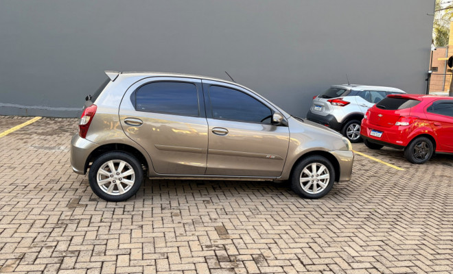 Toyota ETIOS X Plus 1.5 Flex 16V 5p Aut. 2020 Flex-2