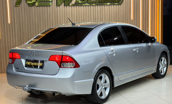 Honda Civic Sedan LXS 1.8/1.8 Flex 16V Aut. 4p 2007 Gasolina-4