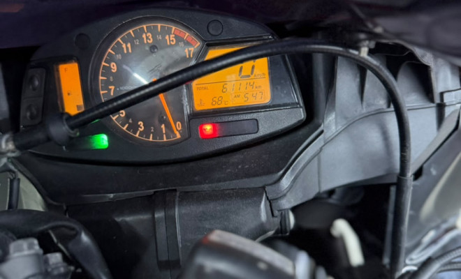 HONDA CBR 600 RR 2007 Gasolina-9