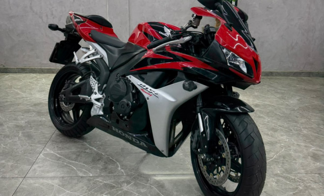 HONDA CBR 600 RR 2007 Gasolina-5