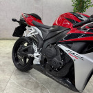 HONDA CBR 600 RR 2007 Gasolina-8
