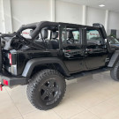Jeep Wrangler Unlimited Sport 3.6 V6 2015 Gasolina-2