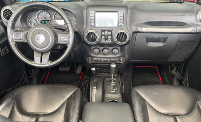 Jeep Wrangler Unlimited Sport 3.6 V6 2015 Gasolina-6
