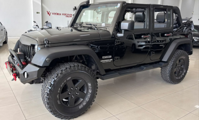 Jeep Wrangler Unlimited Sport 3.6 V6 2015 Gasolina-0