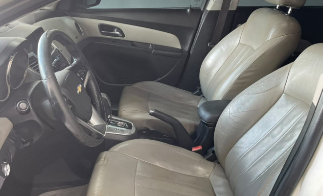 GM - Chevrolet CRUZE LTZ 1.8 16V FlexPower 4p Aut. 2014 Flex-10