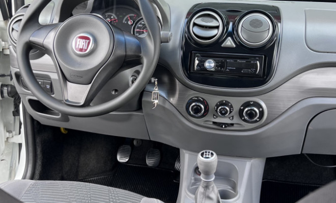 Fiat Palio ATTRACTIVE 1.0 EVO Fire Flex 8v 5p 2015 Flex-8