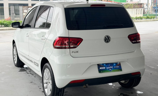 VW - VolksWagen Fox Connect 1.6 Flex 8V 5p 2019 Flex-2