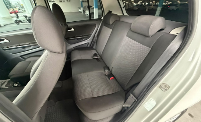 VW - VolksWagen Fox Connect 1.6 Flex 8V 5p 2019 Flex-7