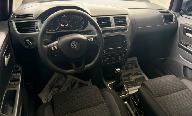 VW - VolksWagen Fox Connect 1.6 Flex 8V 5p 2019 Flex-5