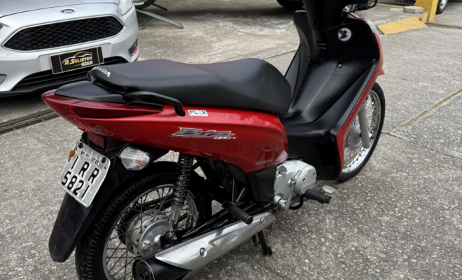 HONDA BIZ 125 ES 2011-1