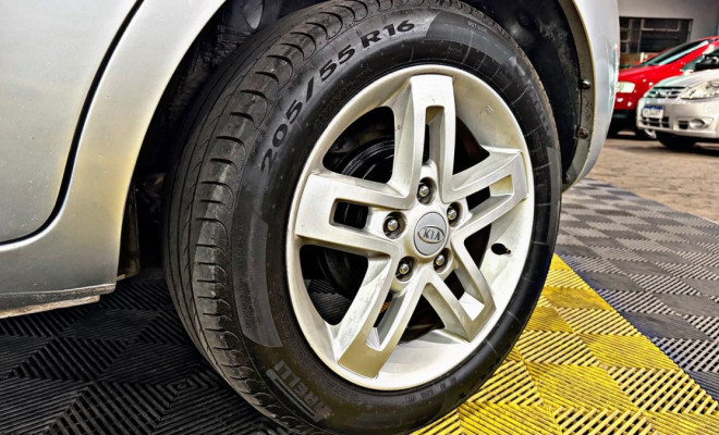 Kia Motors SOUL 1.6/ 1.6 16V FLEX Mec. 2010 Flex-2