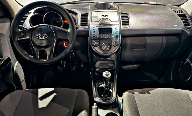 Kia Motors SOUL 1.6/ 1.6 16V FLEX Mec. 2010 Flex-11