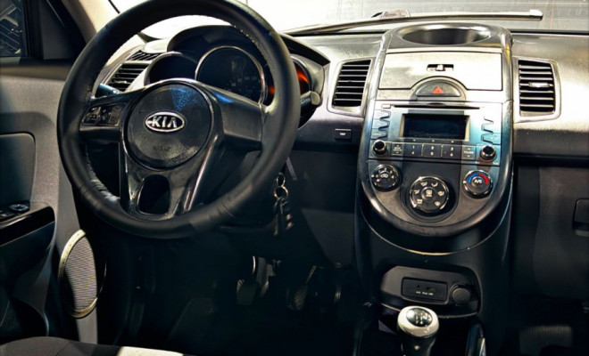 Kia Motors SOUL 1.6/ 1.6 16V FLEX Mec. 2010 Flex-10