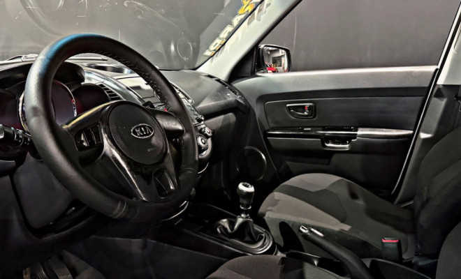 Kia Motors SOUL 1.6/ 1.6 16V FLEX Mec. 2010 Flex-6
