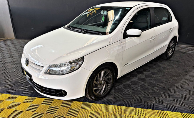 VW - VolksWagen Gol (novo) 1.6 Mi Total Flex 8V 4p 2011 Flex-0