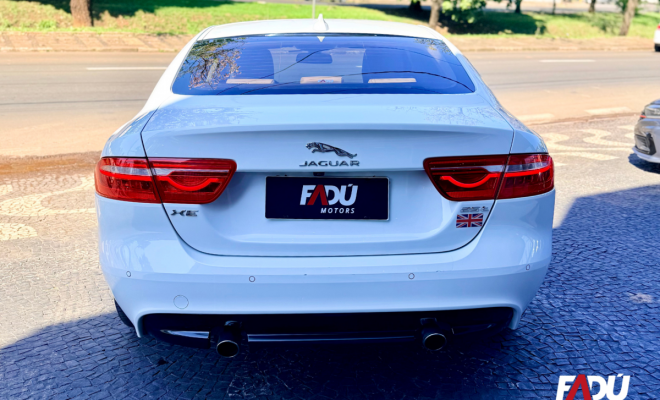 Jaguar XE 2.0 Turbocharged Pure 240cv Aut. 2017 Gasolina-8