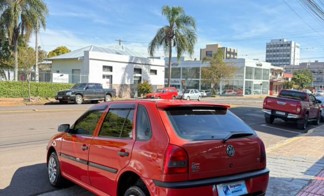 VW - VolksWagen Gol 1.6 Mi Plus Total Flex 8V 4p 2003 Gasolina-6