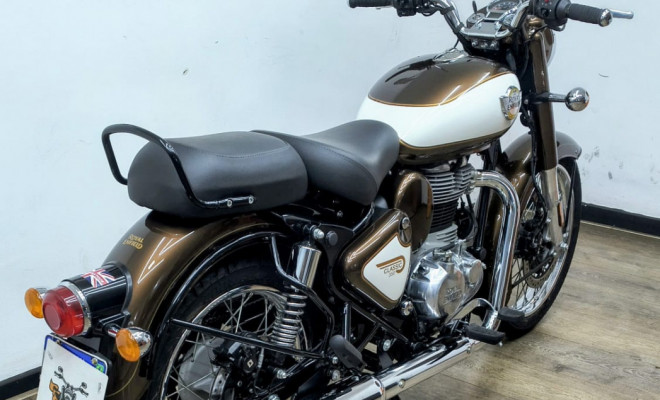 Royal Enfield Classic 350 Heritage 2026 Gasolina-11