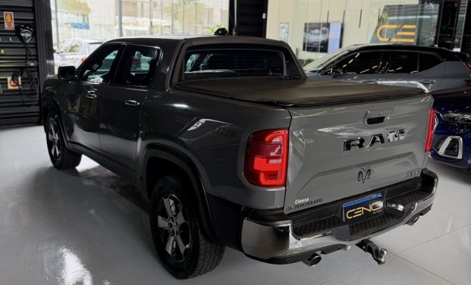 RAM RAMPAGE LAR. HURR. 4 2.0 TB CD 4X4  Aut. 2024 Gasolina-12