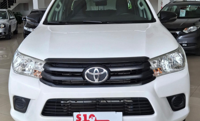 Toyota Hilux CD 4x4 2.8 Diesel Mec. 2019 Diesel-0