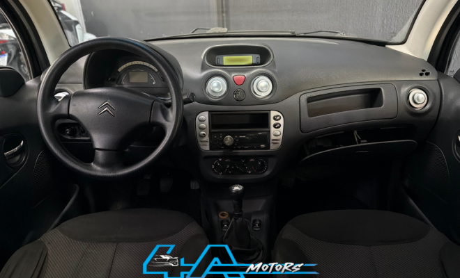 Citroën C3 GLX 1.4/ GLX Sonora 1.4 Flex 8V 5p 2011 Flex-3