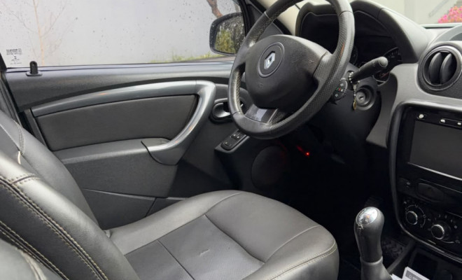 Renault DUSTER Dynamique 1.6 Flex 16V Mec. 2014 Flex-0