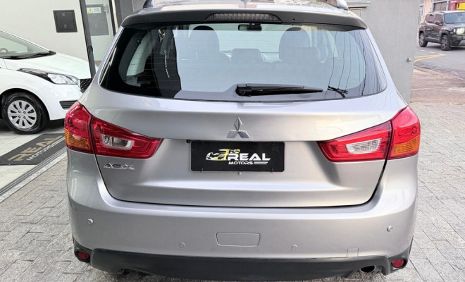 Mitsubishi ASX 2.0 16V 4x4 160cv Aut. 2016 Gasolina-6