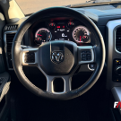 RAM CLASSIC LARAMIE 5.7 CD V8 4X4 Aut. 2023 Gasolina-4