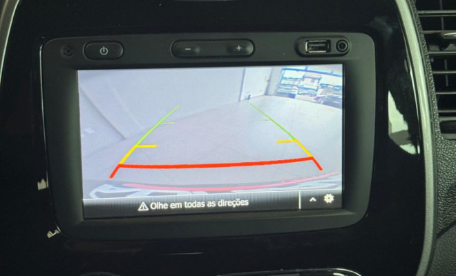 CAPTUR Intense Bose 1.6 Aut. 2021 - Só 61 Mil Km, Completíssima e Top de Linha!-5