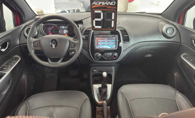 CAPTUR Intense Bose 1.6 Aut. 2021 - Só 61 Mil Km, Completíssima e Top de Linha!-6
