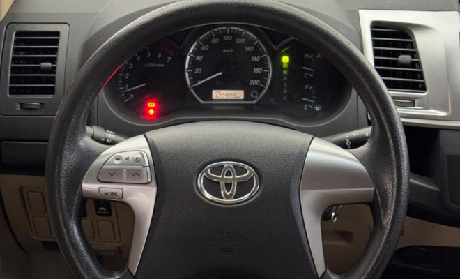 HILUX SW4 SR 2.7 Aut. 2014 - Completíssima e Pronta pra Família ou Trabalho!-4